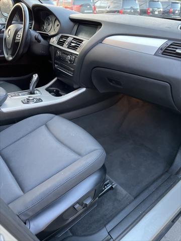 Photo of 2011 Mineral Silver Metallic BMW X3