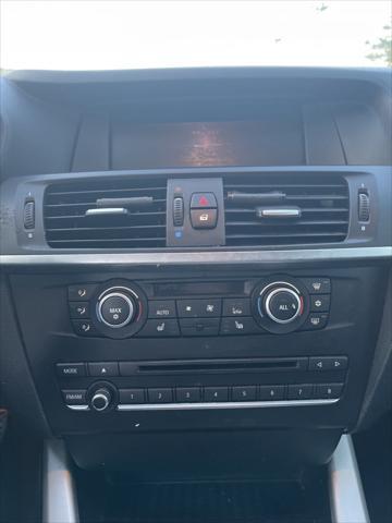 Photo of 2011 Mineral Silver Metallic BMW X3