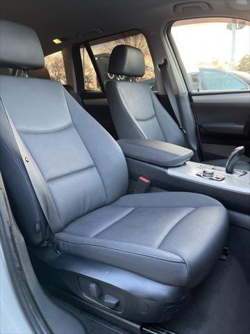 Photo of 2011 Mineral Silver Metallic BMW X3
