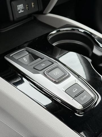 Photo of 2018 Crystal Black Pearl Honda Pilot