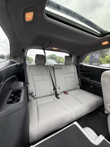 Photo of 2018 Crystal Black Pearl Honda Pilot