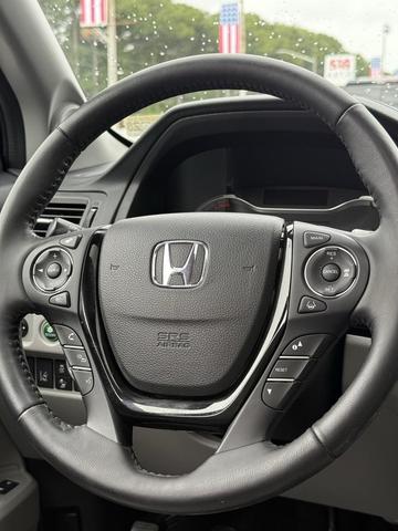 Photo of 2018 Crystal Black Pearl Honda Pilot