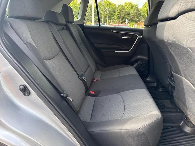 Photo of 2022 Silver Toyota RAV4