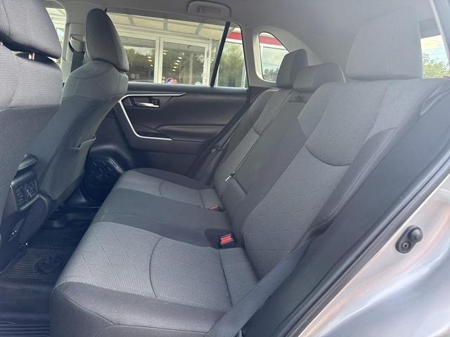 Photo of 2022 Silver Toyota RAV4