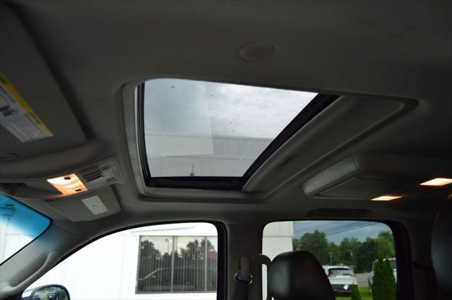 Photo of 2014 Black Chevrolet Suburban