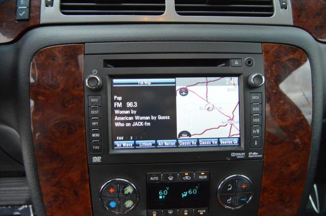 Photo of 2014 Black Chevrolet Suburban