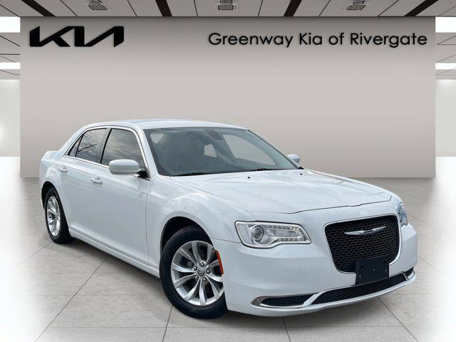 2015 Chrysler 300