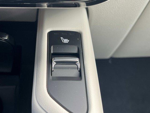 Photo of 2025 Ebony Black Kia Telluride