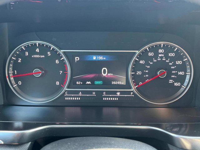 Photo of 2023 Glacial White Pearl Kia Sorento