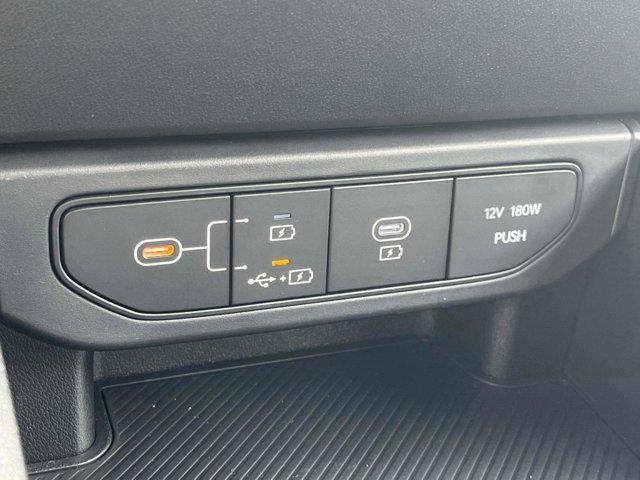 Photo of 2025 ABP/BLACK Kia K4
