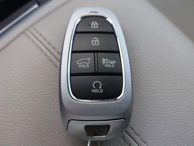 Photo of 2024 Hampton Gray Hyundai TUCSON