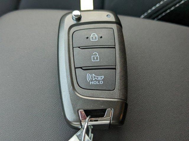 Photo of 2025 Shimmering Silver Hyundai VENUE