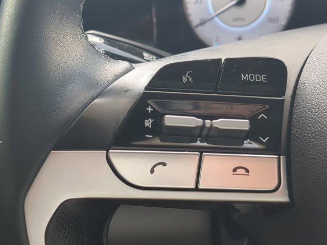 Photo of 2023 Onyx Black Hyundai ELANTRA