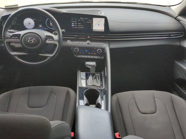 Photo of 2023 Onyx Black Hyundai ELANTRA