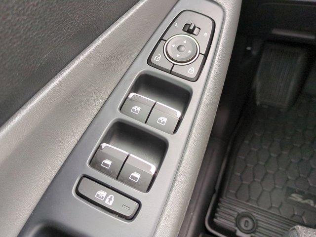 Photo of 2022 Shimmering Silver Hyundai SANTA FE