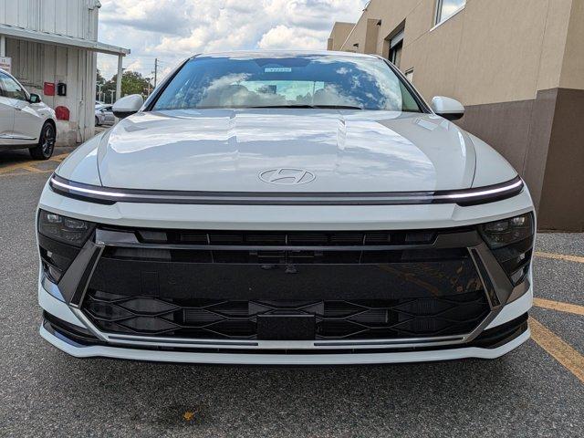 Photo of 2025 Serenity White Hyundai SONATA Hybrid
