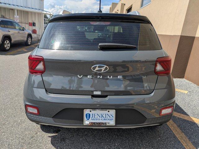 Photo of 2025 Ecotronic Gray w/Black Roof Hyundai VENUE