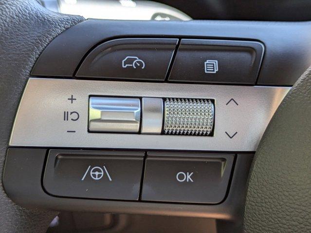 Photo of 2025 Atlas White Hyundai SANTA CRUZ