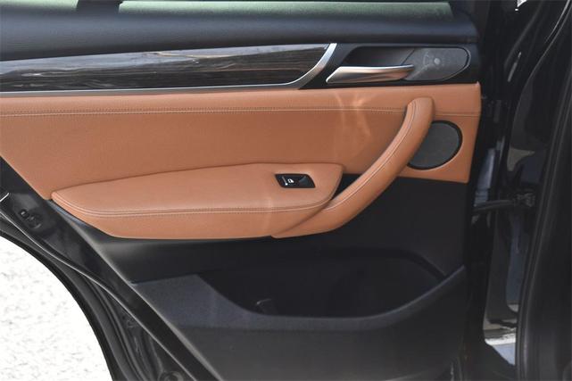 Photo of 2016 Black Sapphire Metallic BMW X3