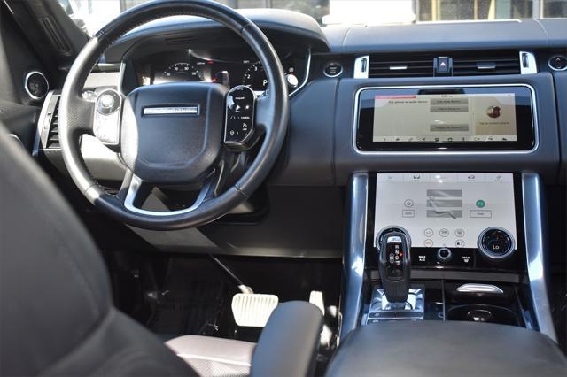 Photo of 2020 Black Land Rover Range Rover Sport
