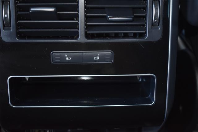 Photo of 2020 Black Land Rover Range Rover Sport