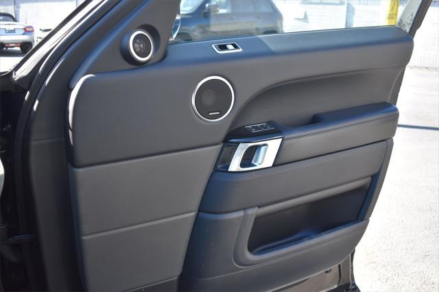 Photo of 2020 Black Land Rover Range Rover Sport