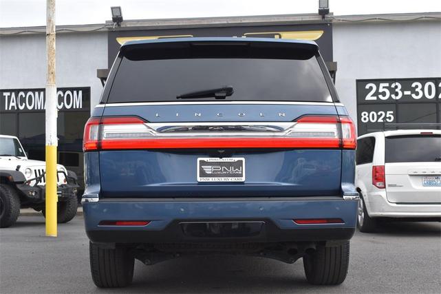 Photo of 2020 Blue Diamond Lincoln Navigator