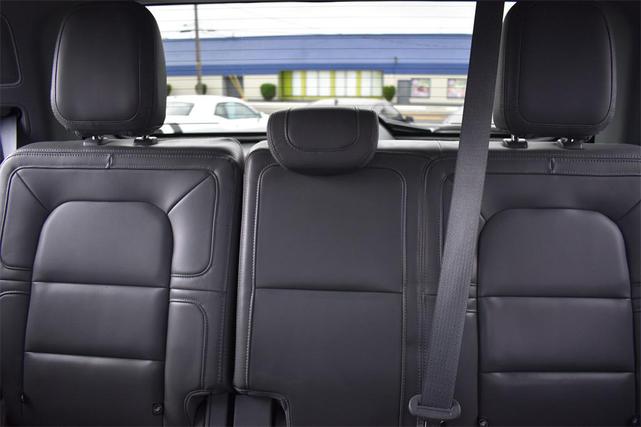 Photo of 2020 Blue Diamond Lincoln Navigator