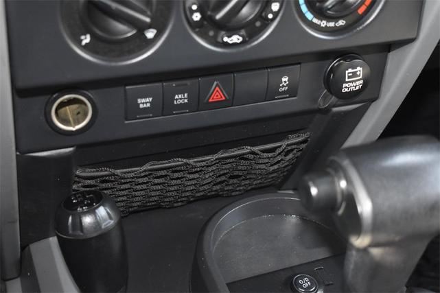 Photo of 2010 Stone White Clearcoat Jeep Wrangler Unlimited