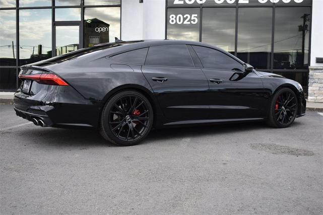 Photo of 2020 Black Metallic Audi S7