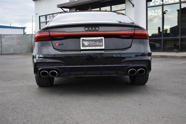 Photo of 2020 Black Metallic Audi S7