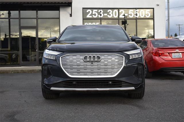 Photo of 2021 Glacier White Audi e-tron