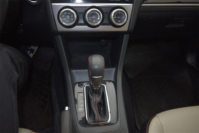 Photo of 2016 Quartz Blue Pearl Subaru Crosstrek