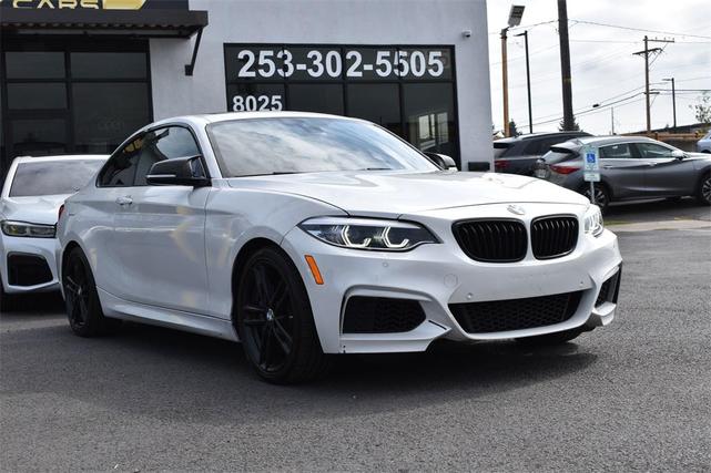 Photo of 2021 Mineral White Metallic BMW M240