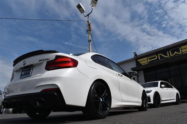 Photo of 2021 Mineral White Metallic BMW M240
