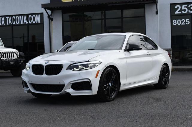 Photo of 2021 Mineral White Metallic BMW M240