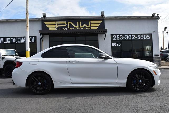 Photo of 2021 Mineral White Metallic BMW M240