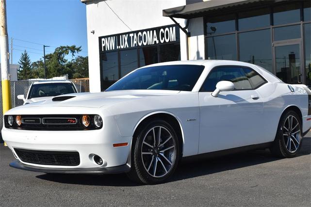 Photo of 2022 White Knuckle Clearcoat Dodge Challenger