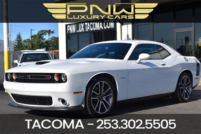 Photo of 2022 White Knuckle Clearcoat Dodge Challenger
