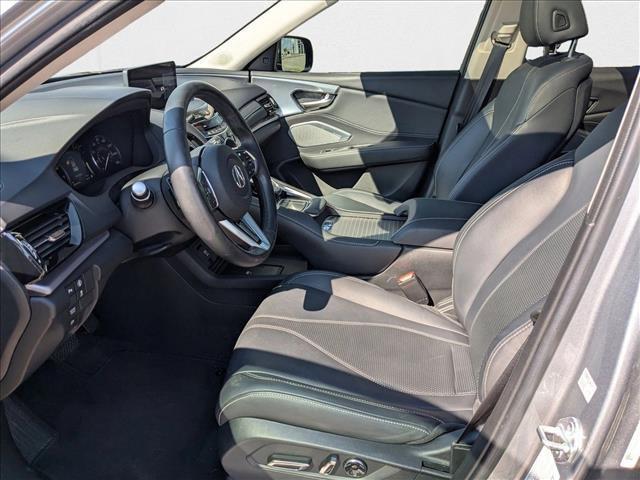 Photo of 2023 Lunar Silver Metallic Acura RDX