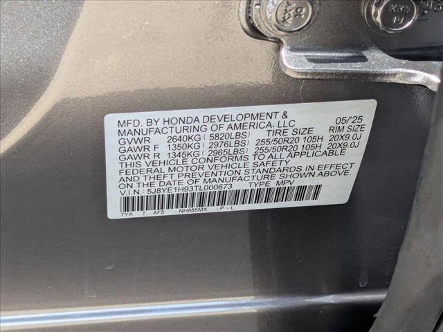 Photo of 2026 Liquid Carbon Metallic Acura MDX