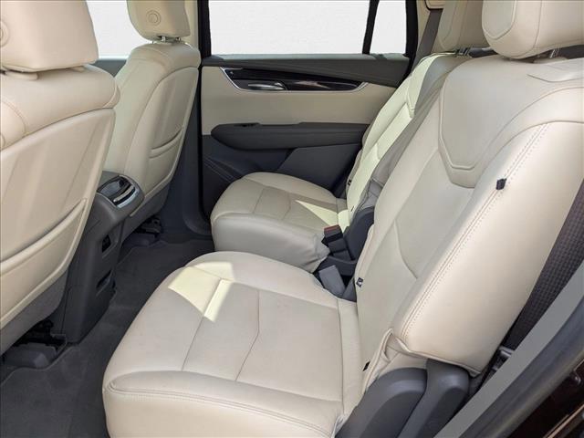 Photo of 2020 Garnet Metallic Cadillac XT6