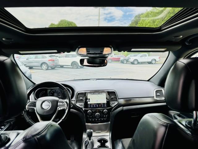 Photo of 2020 Granite Crystal Metallic Clearcoat Jeep Grand Cherokee