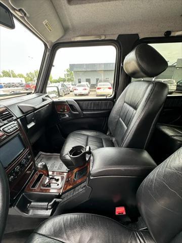 Photo of 2002 Beige Mercedes-Benz G-Class