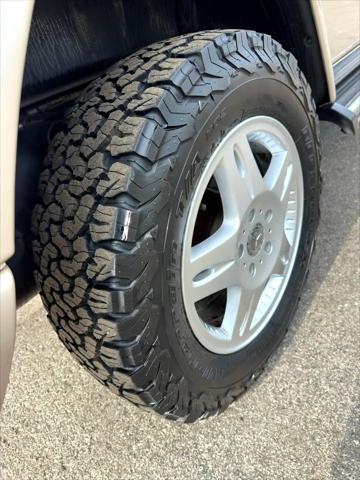 Photo of 2002 Beige Mercedes-Benz G-Class