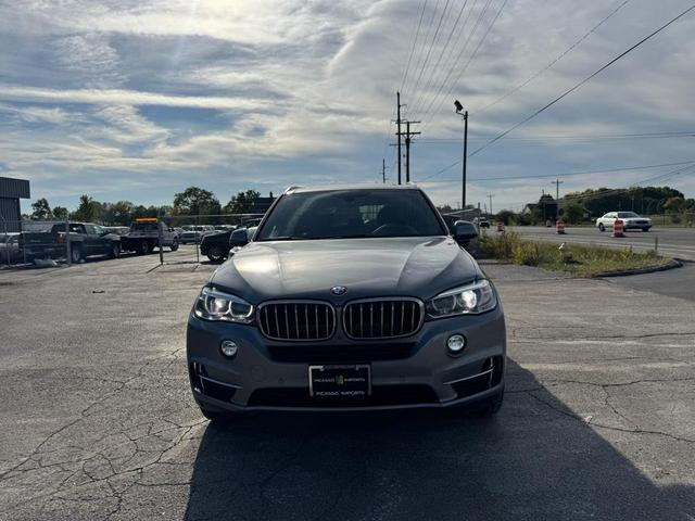 Photo of 2018 Space Gray Metallic BMW X5 eDrive