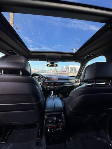 Photo of 2018 Space Gray Metallic BMW X5 eDrive