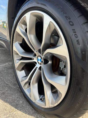 Photo of 2018 Space Gray Metallic BMW X5 eDrive