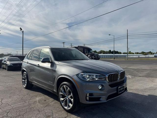 Photo of 2018 Space Gray Metallic BMW X5 eDrive