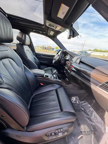 Photo of 2018 Space Gray Metallic BMW X5 eDrive